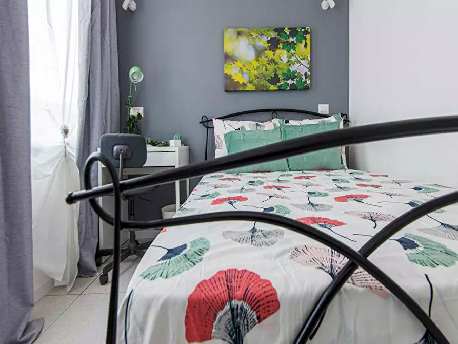 Immagine 1 di Camera in affitto  in Via Carlo Imbonati a Milano