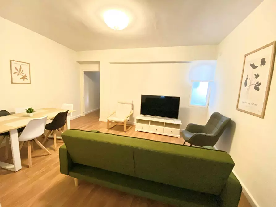 Immagine 2 di Camera in affitto  in Calle del Aire a Barriada Santiago