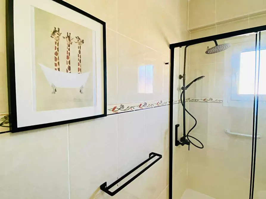 Immagine 8 di Camera in affitto  in Calle del Aire a Barriada Santiago