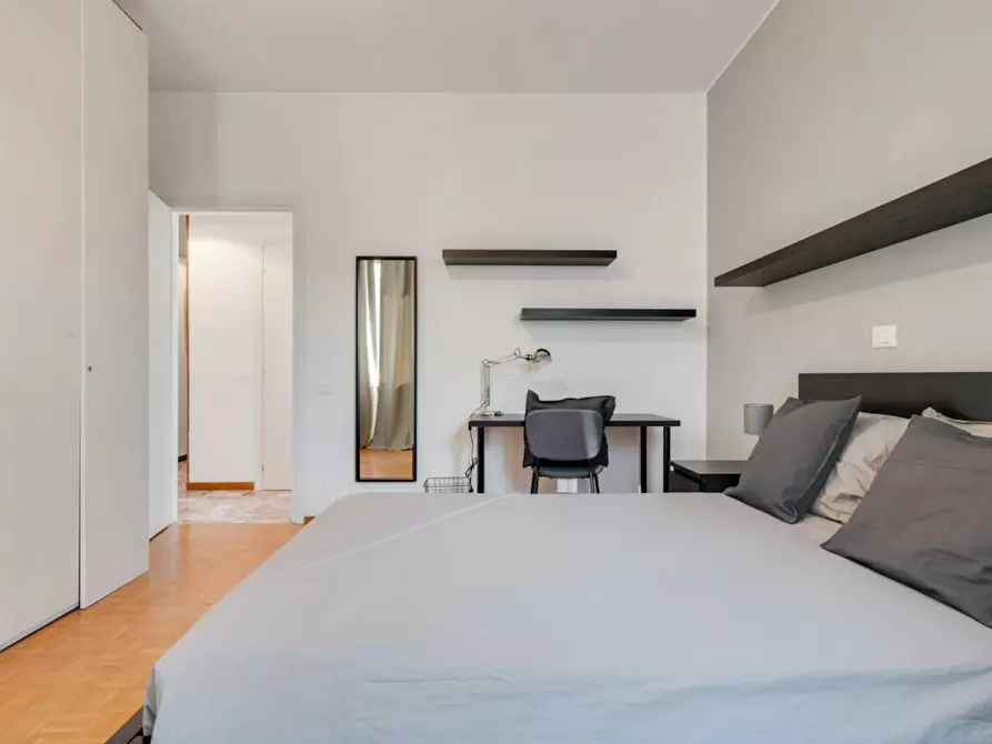 Immagine 1 di Camera in affitto  in Viale Monza a Milano