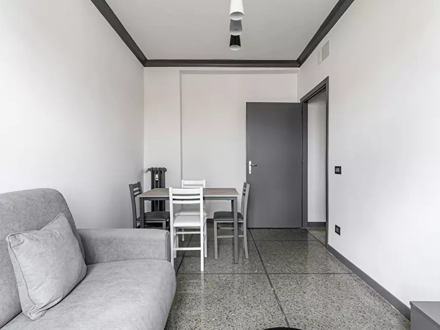 Immagine 9 di Appartamento in affitto  in Via Taranto a Roma