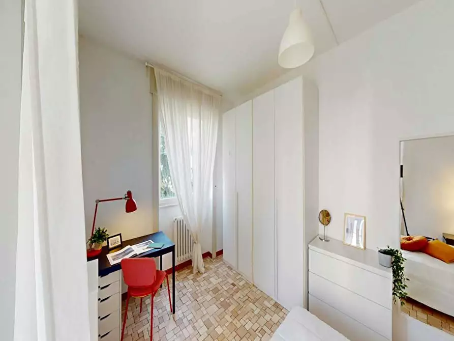Immagine 6 di Camera in affitto  in Viale Legioni Romane a Milano