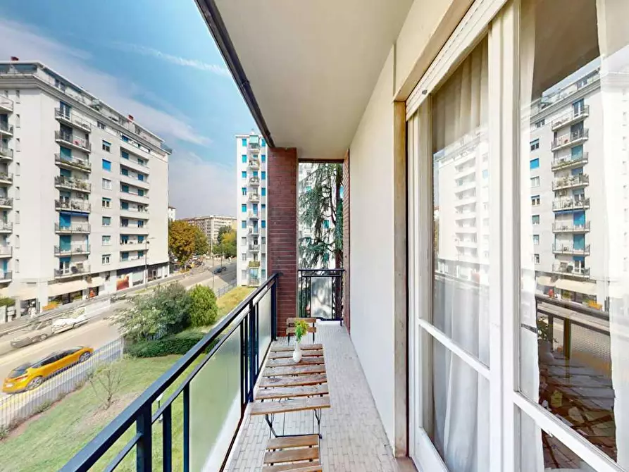 Immagine 7 di Camera in affitto  in Viale Legioni Romane a Milano