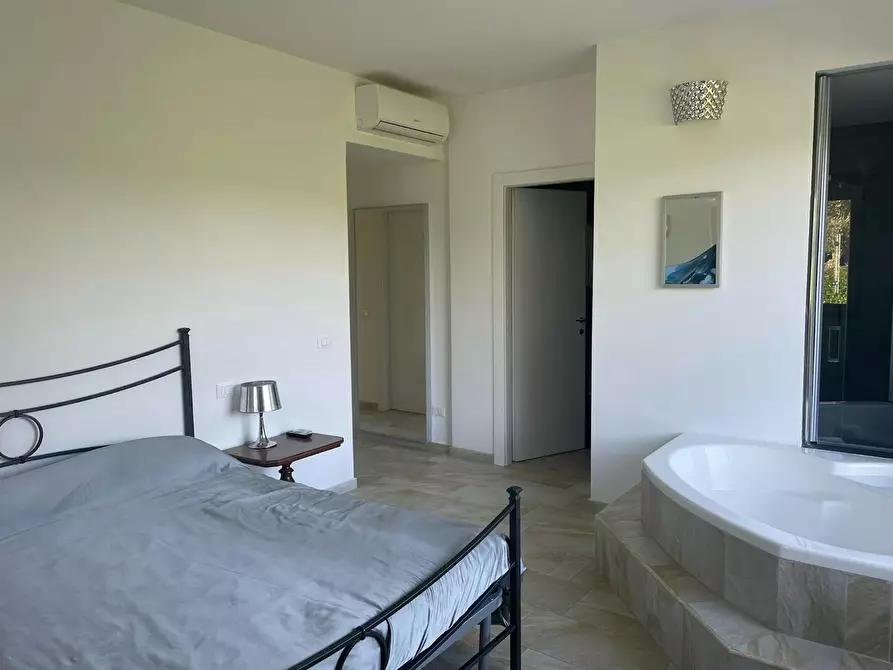 Immagine 9 di Casa indipendente in affitto  in Via Nettunense a Anzio