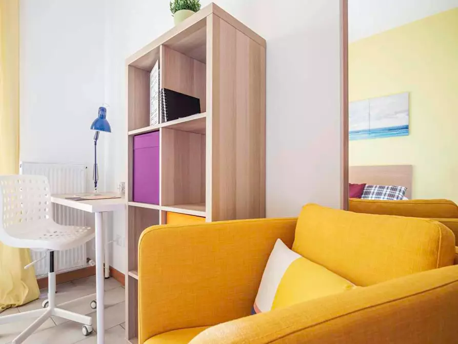 Immagine 6 di Camera in affitto  in Via Fiume delle Perle a Roma