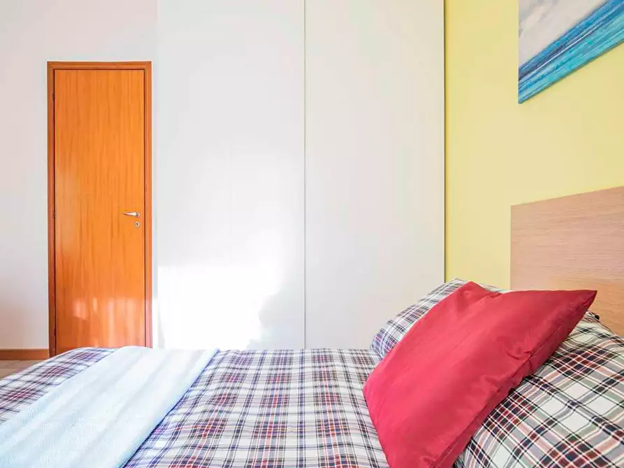 Immagine 4 di Camera in affitto  in Via Fiume delle Perle a Roma