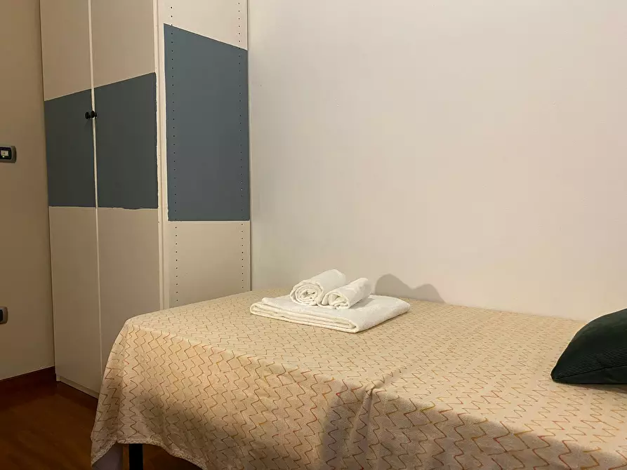Immagine 3 di Camera in affitto  in Via Giuseppe Pellegrini a Bari