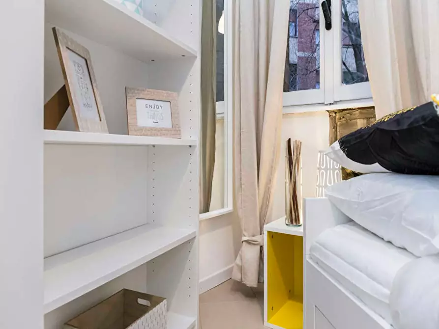 Immagine 4 di Camera in affitto  in Largo Cavalieri di Malta a Milano