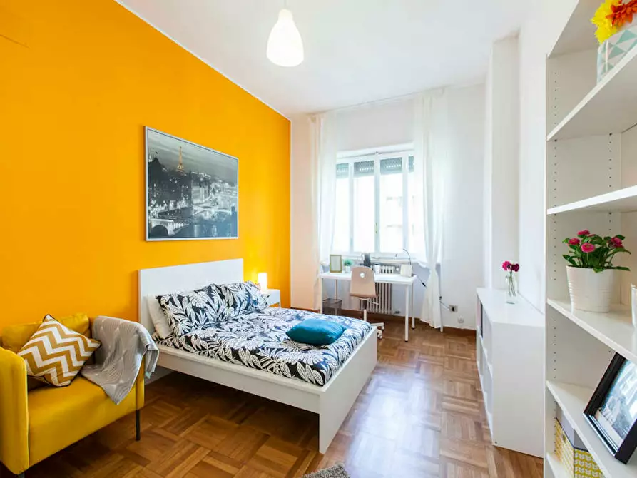 Immagine 4 di Camera in affitto  in Viale Emilio Caldara a Milano