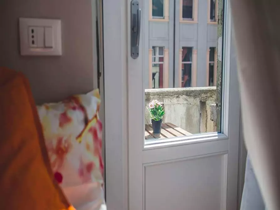 Immagine 6 di Camera in affitto  in Via Spalato a Milano