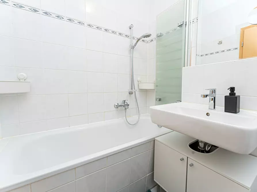 Immagine 4 di Camera in affitto  in Hubertusdamm a Potsdam