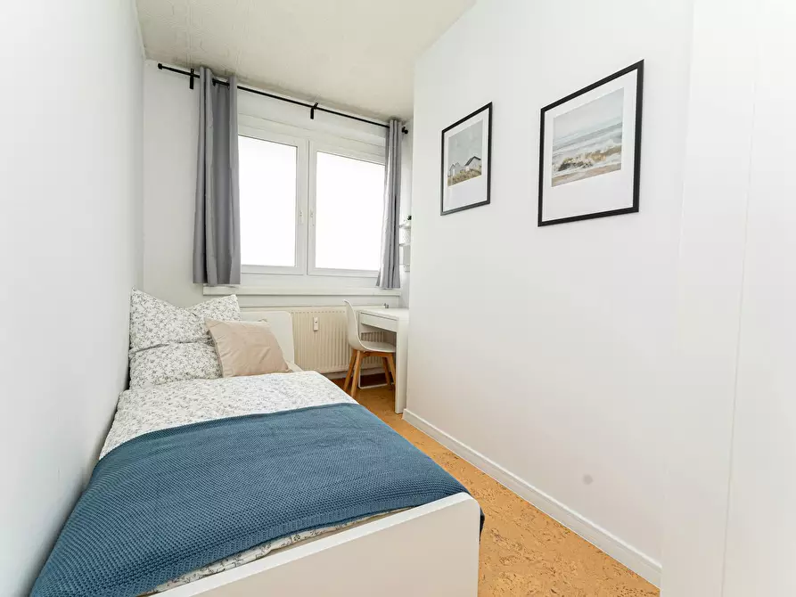 Immagine 3 di Camera in affitto  in Hubertusdamm a Potsdam