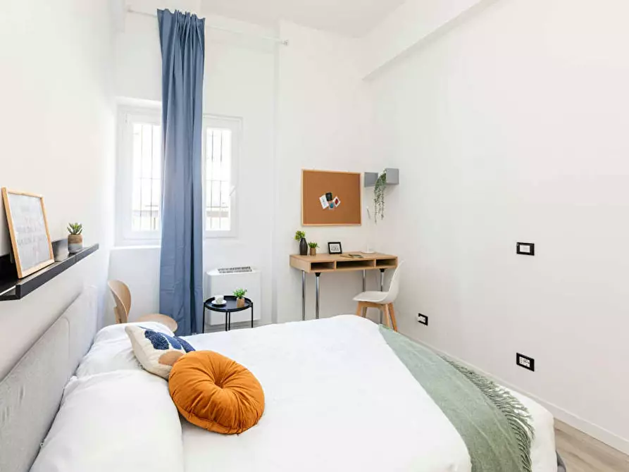 Immagine 3 di Camera in affitto  in Viale Col di Lana a Milano