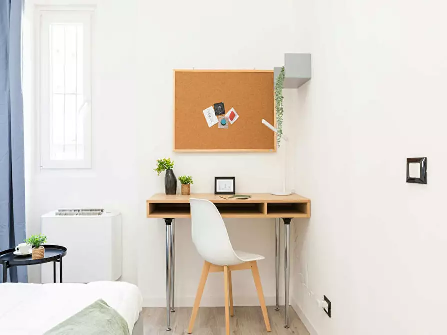 Immagine 8 di Camera in affitto  in Viale Col di Lana a Milano