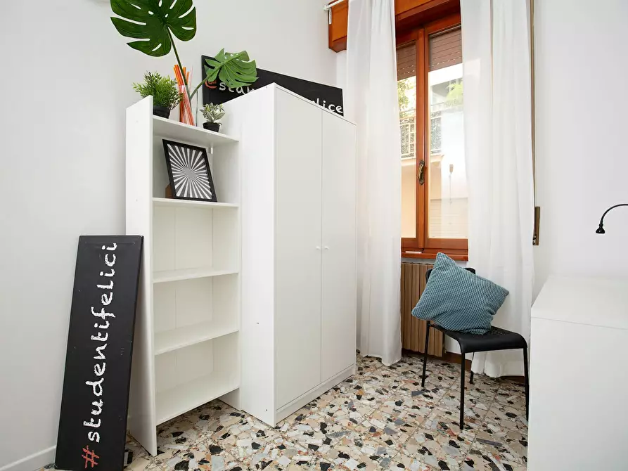 Immagine 2 di Camera in affitto  in Via Giuseppe Garibaldi a Rimini