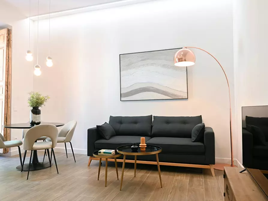 Immagine 10 di Appartamento in affitto  in Calle de los Estudios a Madrid