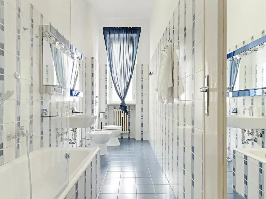 Immagine 7 di Camera in affitto  in Corso di Porta Romana a Milano