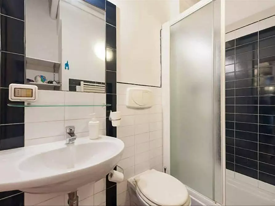 Immagine 8 di Appartamento in affitto  in Via Guelfa a Firenze