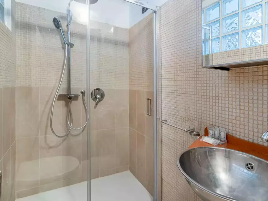 Immagine 6 di Appartamento in affitto  in Via Melzo a Milano