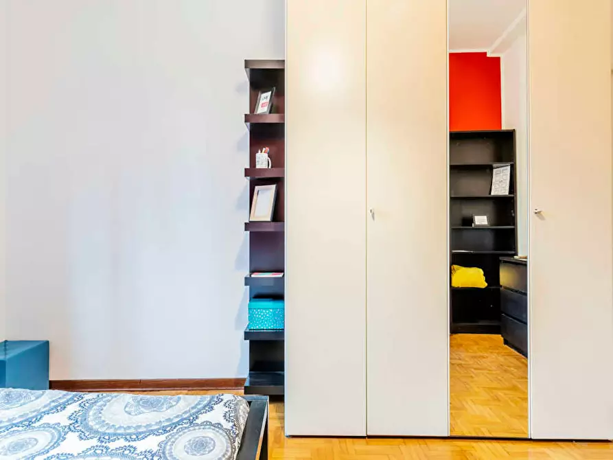 Immagine 6 di Camera in affitto  in Via Andrea Solari a Milano