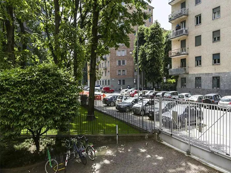 Immagine 6 di Camera in affitto  in Via Vincenzo Monti a Milano