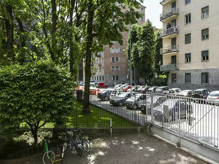 Immagine 7 di Camera in affitto  in Via Vincenzo Monti a Milano