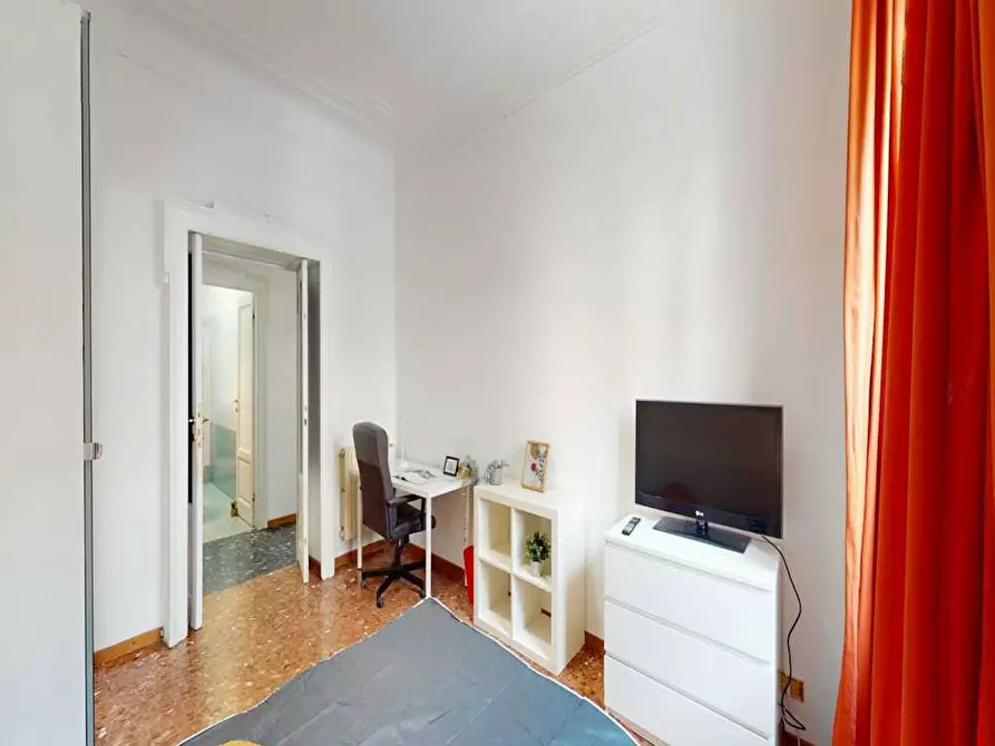 Immagine 4 di Camera in affitto  in Via Giuseppe Luosi a Milano