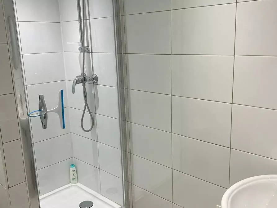 Immagine 7 di Casa indipendente in affitto  in Rue du Midi a Bruxelles