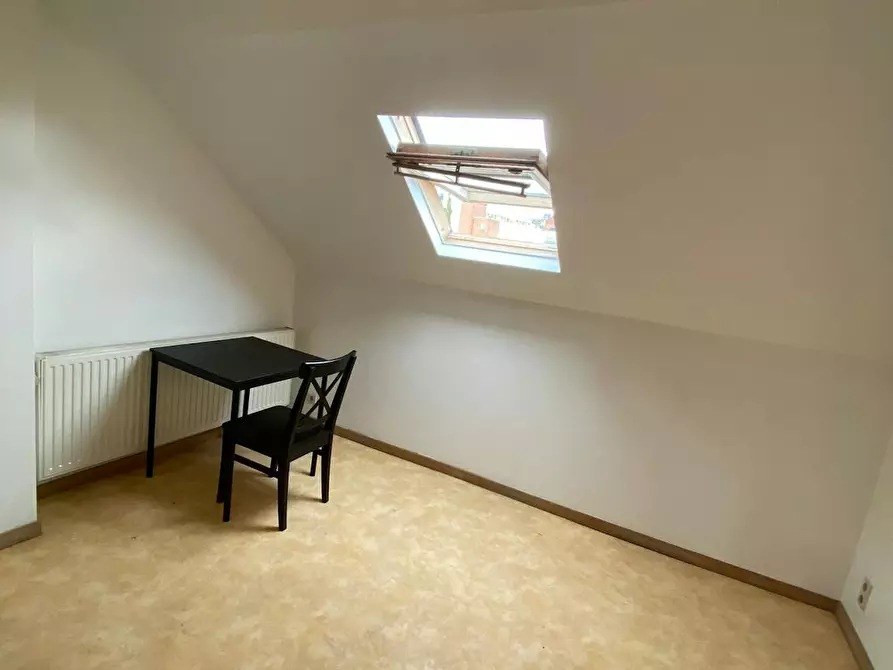 Immagine 8 di Casa indipendente in affitto  in Rue du Midi a Bruxelles