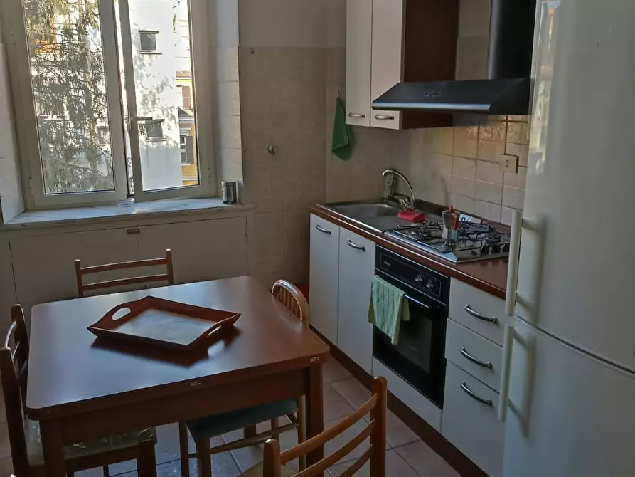 Immagine 5 di Camera in affitto  in Via Agrigento a Roma