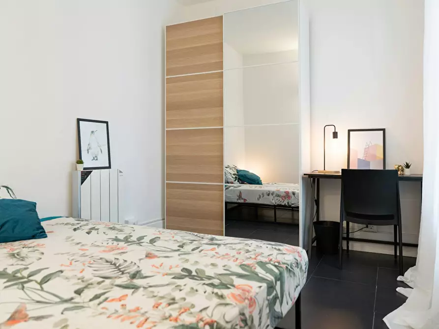 Immagine 3 di Camera in affitto  in Corso Venezia a Milano