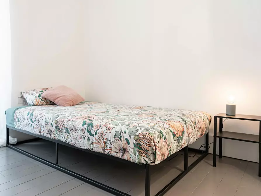 Immagine 3 di Camera in affitto  in Corso Venezia a Milano