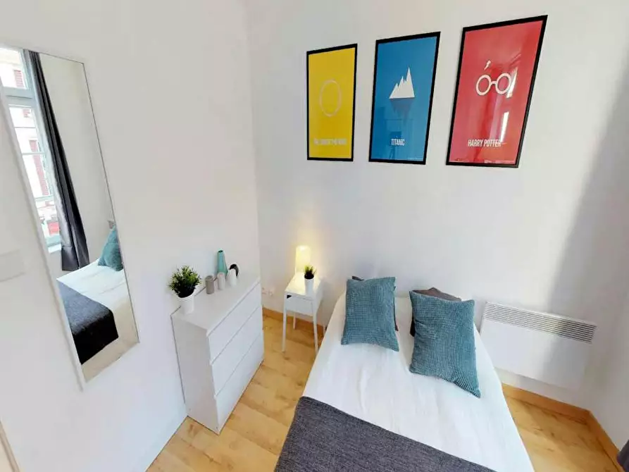 Immagine 4 di Camera in affitto  in Rue Esquermoise a Lille