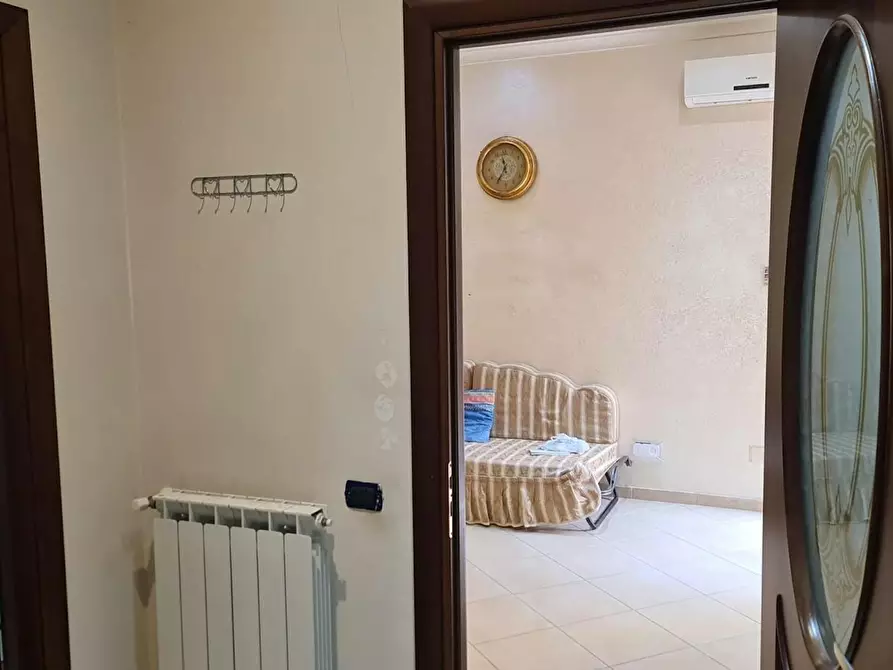 Immagine 10 di Camera in affitto  in Via Luigi Settembrini a Napoli