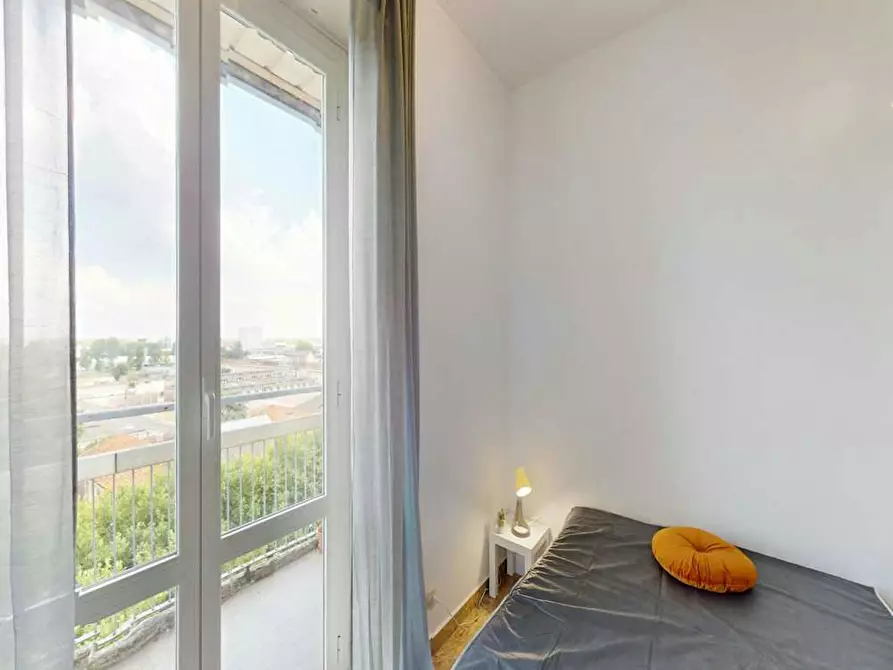 Immagine 6 di Camera in affitto  in Viale Molise a Milano