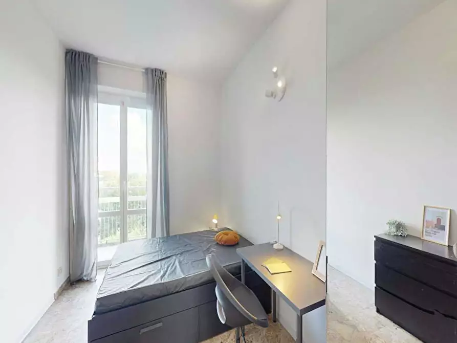 Immagine 1 di Camera in affitto  in Viale Molise a Milano