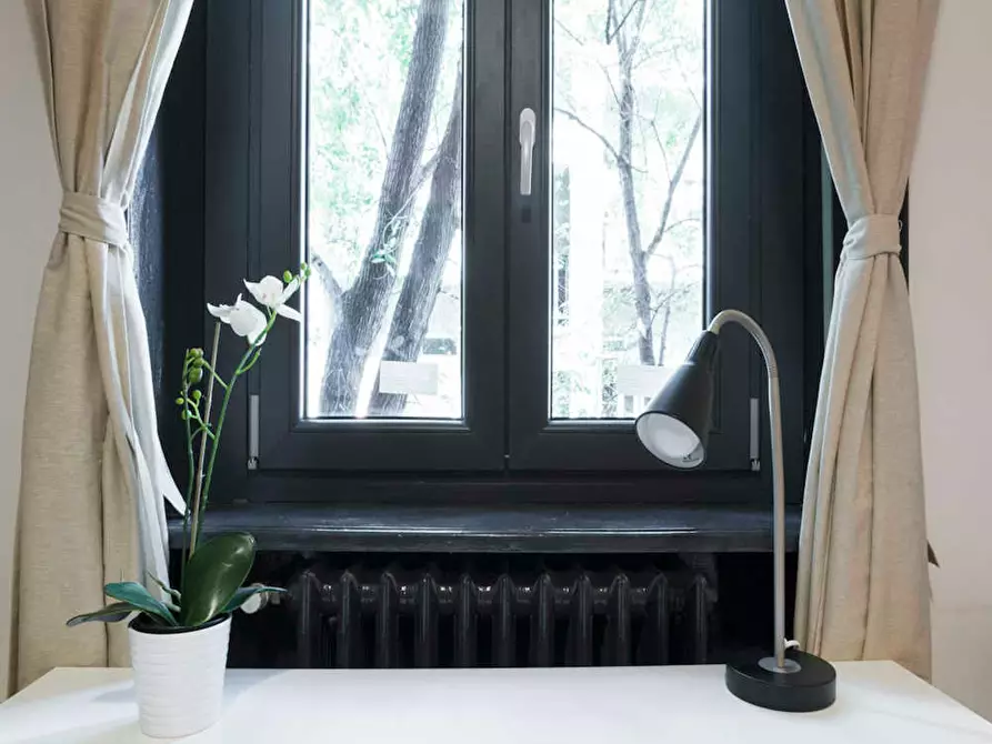 Immagine 7 di Camera in affitto  in Via Temistocle Calzecchi a Milano