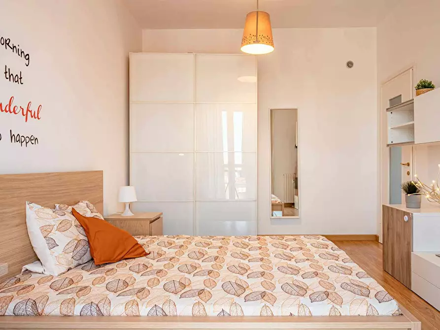 Immagine 7 di Camera in affitto  in Via Arcivescovo Romilli a Milano