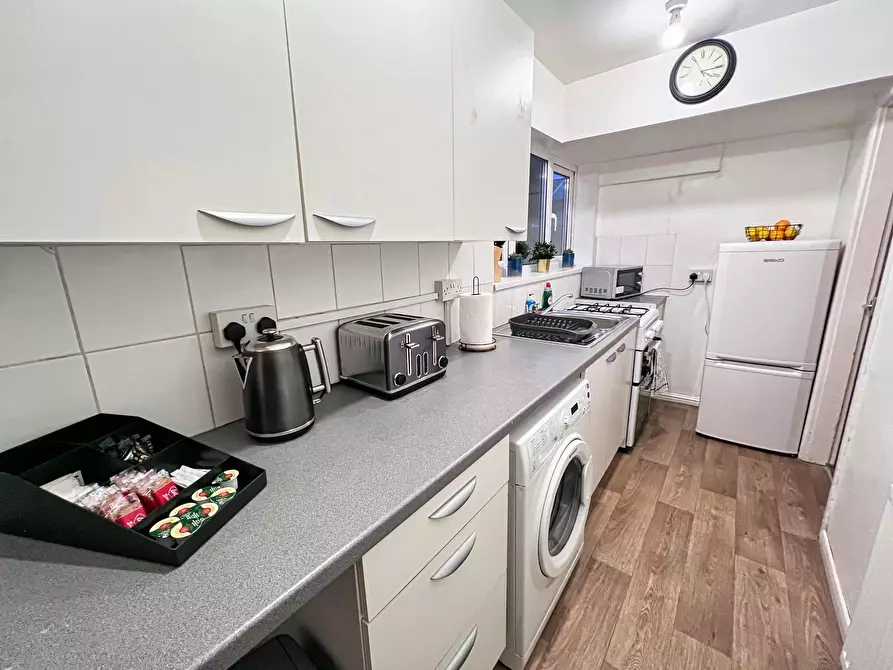 Immagine 4 di Casa indipendente in affitto  in Hunton Hill a 