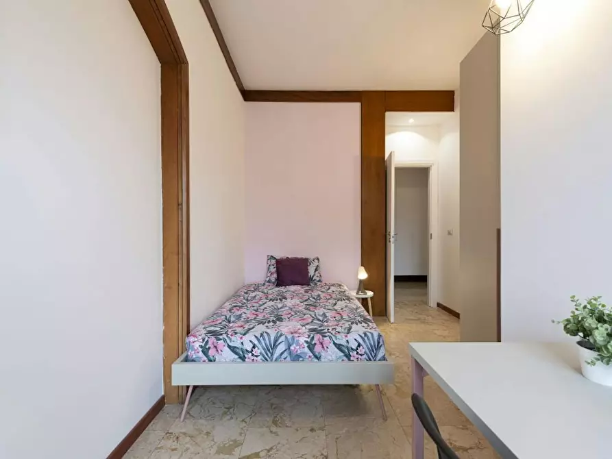 Immagine 5 di Appartamento in affitto  in Viale Beatrice d'Este a Milano