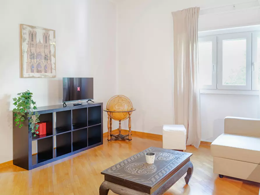 Immagine 4 di Appartamento in affitto  in Via Giuseppe La Farina a Firenze