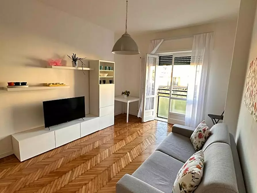 Immagine 3 di Appartamento in affitto  in Via Lomellina a Milano
