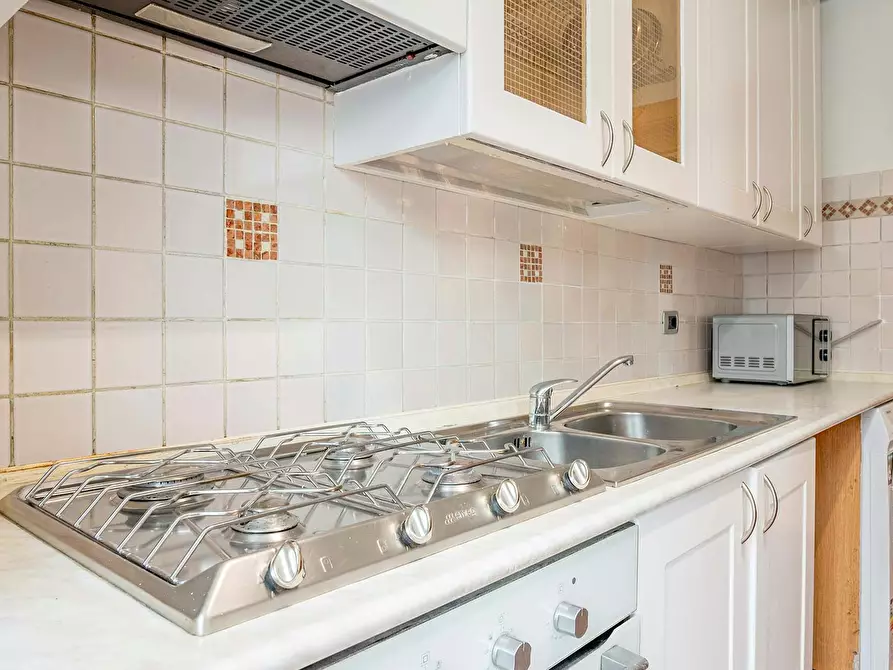 Immagine 7 di Camera in affitto  in Via Alessandro Litta Modignani a Milano