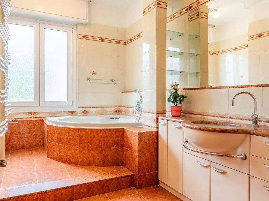 Immagine 9 di Camera in affitto  in Via Alessandro Litta Modignani a Milano