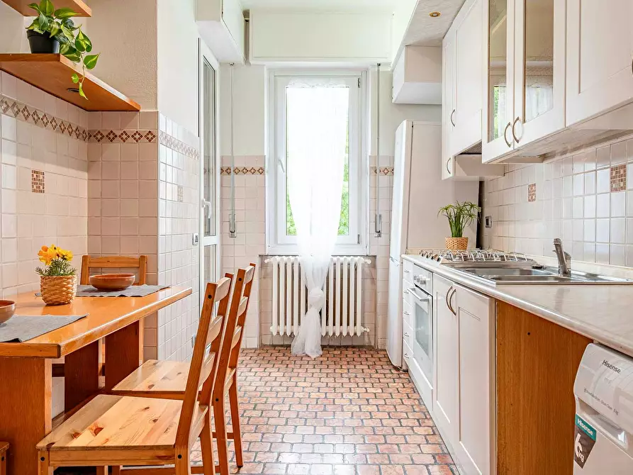 Immagine 2 di Camera in affitto  in Via Alessandro Litta Modignani a Milano