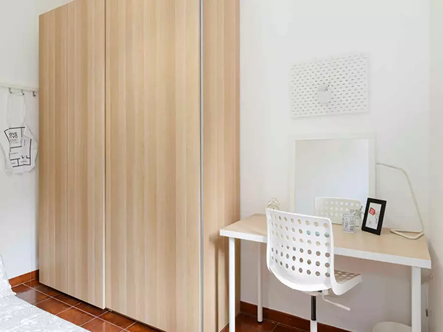 Immagine 5 di Camera in affitto  in Via Francesco Cavezzali a Milano