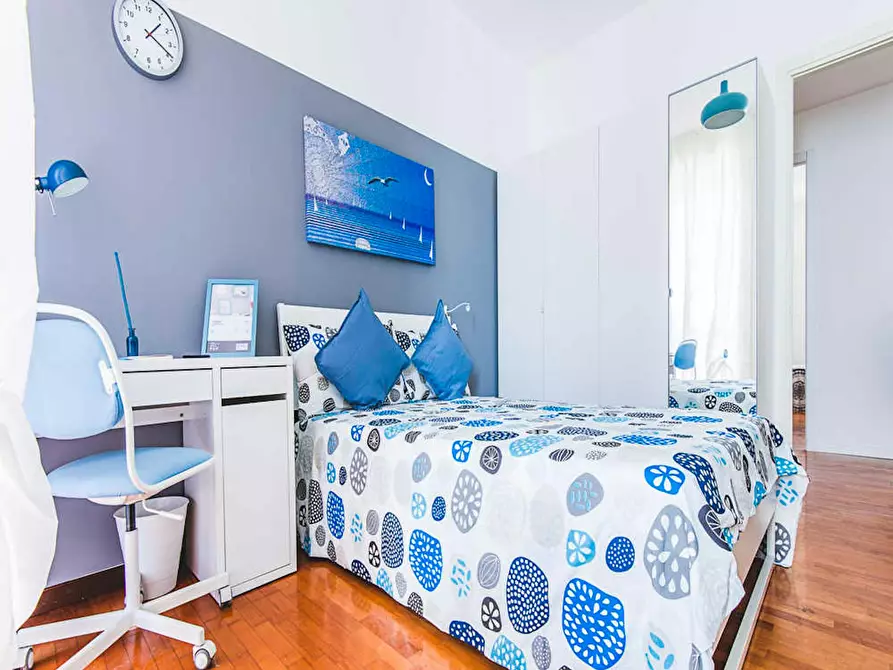 Immagine 1 di Camera in affitto  in Via Egadi a Milano