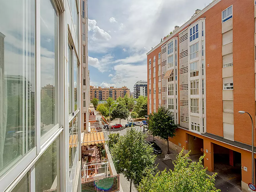 Immagine 10 di Camera in affitto  in Calle de Méndez Álvaro a Madrid