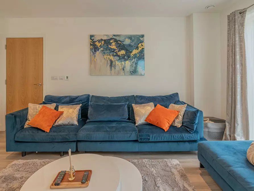 Immagine 8 di Appartamento in affitto  in Lismore Boulevard a Brent
