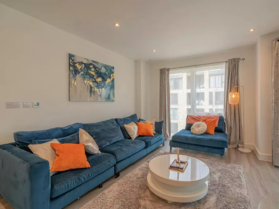 Immagine 9 di Appartamento in affitto  in Lismore Boulevard a Brent